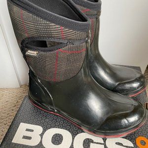 BOGS Prince of Wales Mid Calf Boots - Women's SZ 9